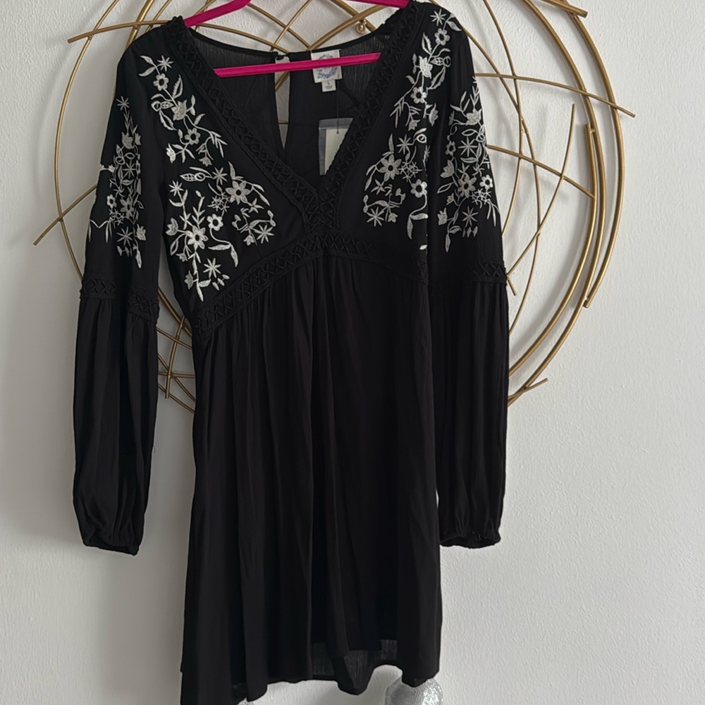 NWT Francesca’s dress.